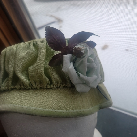 Vintage Floral Hat‎ - Picture 2 of 6